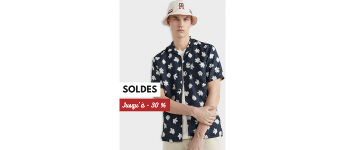 Acheter des vêtements pour homme tendance à prix réduits dans l'Ouest Lyonnais !